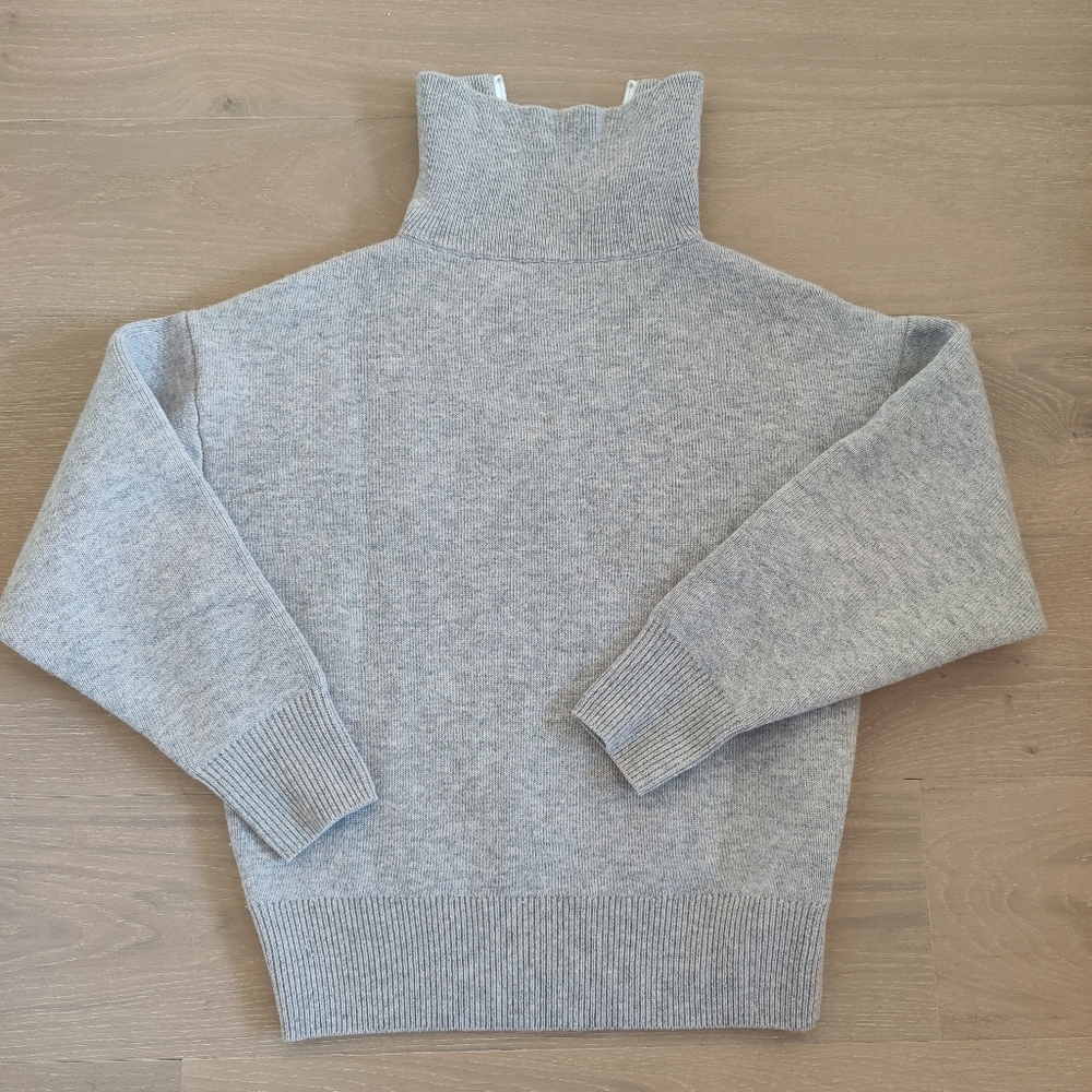 Grey Wool Sweater - Picture 11 of 12
